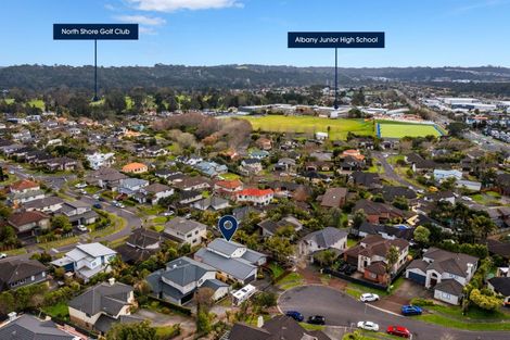 Photo of property in 39 Scarlet Oak Drive, Schnapper Rock, Auckland, 0632