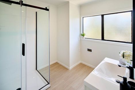 Photo of property in 73 Logie Street, Stokes Valley, Lower Hutt, 5019