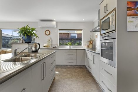 Photo of property in 29c Baring Terrace, Strandon, New Plymouth, 4312