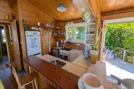 Photo of property in 349 Pukehina Parade, Pukehina, Te Puke, 3189