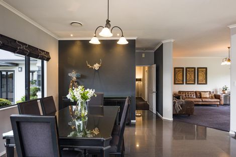 Photo of property in 37 Chestnut Close, Kelvin Grove, Palmerston North, 4414