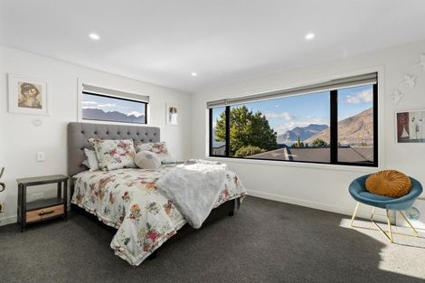 Photo of property in 3 Panorama Place, Queenstown, 9300