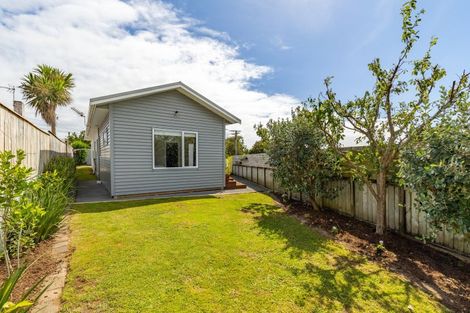 Photo of property in 39 Tokomaru Street, Welbourn, New Plymouth, 4312