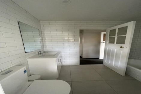 Photo of property in 214 Westminster Street, Mairehau, Christchurch, 8013