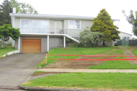 Photo of property in 28 Churchill Street, Pukekohe, 2120