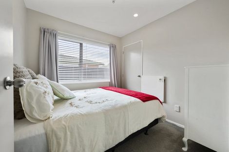 Photo of property in 20 Hocken Place, Mangere Bridge, Auckland, 2022
