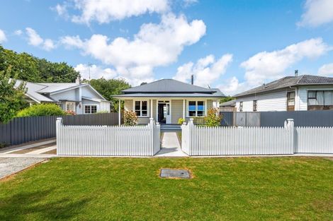 Photo of property in 43 Russell Street, Whataupoko, Gisborne, 4010