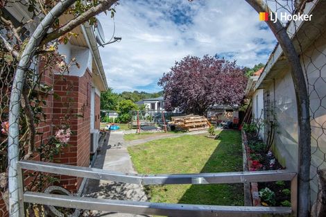 Photo of property in 1 Manchester Street, Bradford, Dunedin, 9011