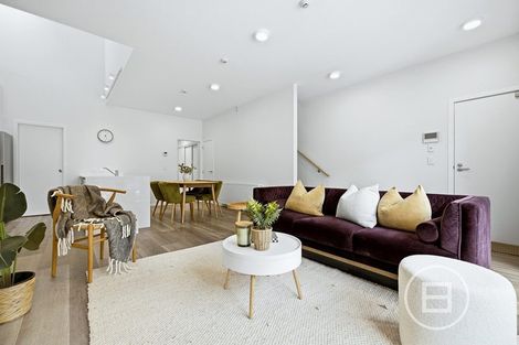 Photo of property in 2/28 Bullendale Drive, Arthurs Point, Queenstown, 9371