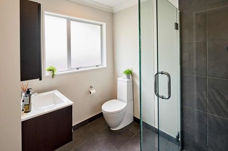 Photo of property in 28 Turriff Crescent, Tawa, Wellington, 5028