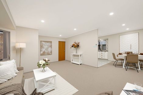 Photo of property in 2/27 Rata Street, New Lynn, Auckland, 0600