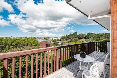 Photo of property in 59 Rhinevale Close, Henderson, Auckland, 0612