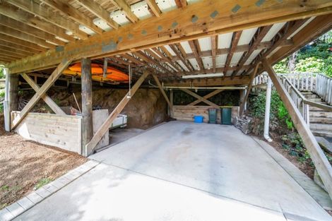 Photo of property in 16 Nevada Drive, Merrilands, New Plymouth, 4312