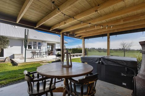 Photo of property in 238 Puketutu Road, Matamata, 3472