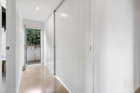 Photo of property in 100 Sylvia Road, Whangamata, 3620