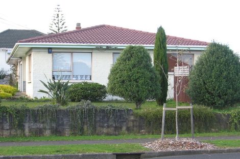 Photo of property in 2/16 Churchill Avenue, Manurewa, Auckland, 2102