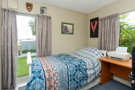 Photo of property in 14 Whiting Crescent, Greenmeadows, Napier, 4112