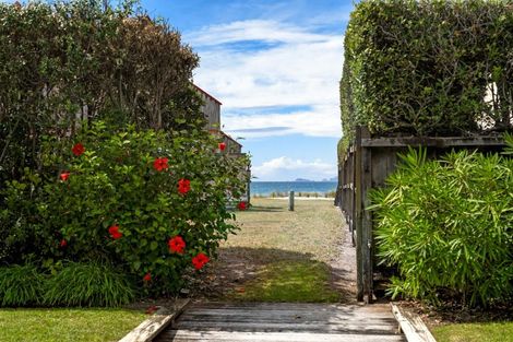 Photo of property in 28 Champion Place, Pauanui, Hikuai, 3579
