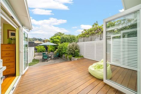 Photo of property in 13 Hinau Street, Eastbourne, Lower Hutt, 5013