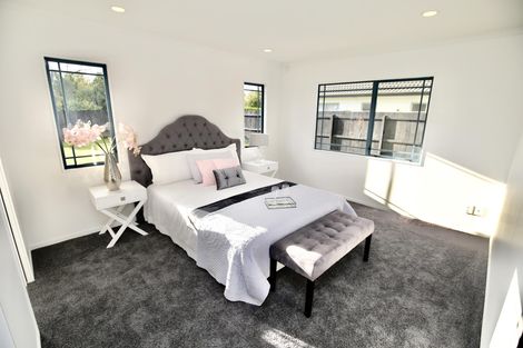 Photo of property in 18 Admiral Crescent, Flagstaff, Hamilton, 3210