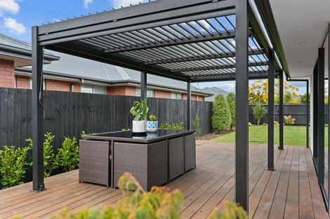 Photo of property in 87 Whincops Road, Halswell, Christchurch, 8025