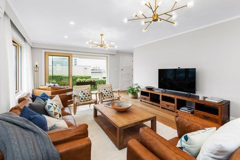 Photo of property in 3/29 Paritai Drive, Orakei, Auckland, 1071