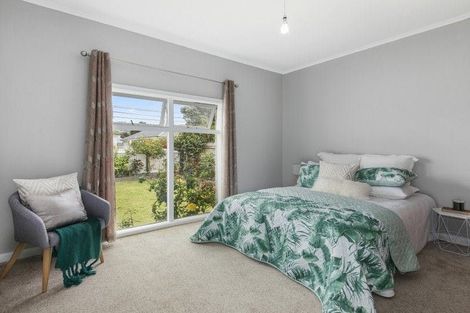 Photo of property in 19 Charleston Avenue, Boulcott, Lower Hutt, 5011