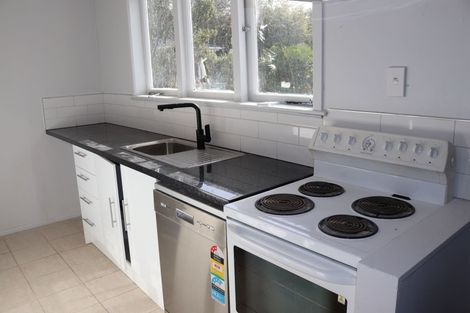 Photo of property in 579 East Coast Road, Browns Bay, Auckland, 0630