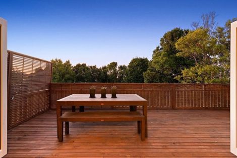 Photo of property in 12 Beauchamp Drive, Massey, Auckland, 0614