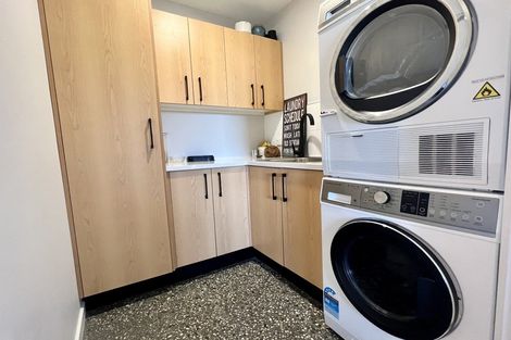 Photo of property in 9 Court Of Ascot, Seaward Bush, Invercargill, 9812