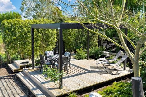 Photo of property in 66 Queens Avenue, Waikuku Beach, 7402