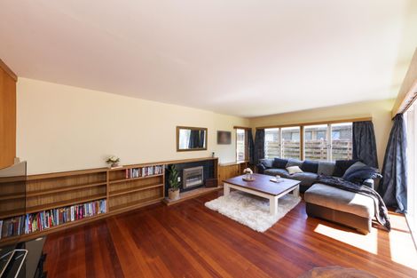 Photo of property in 562 Featherston Street, Roslyn, Palmerston North, 4414