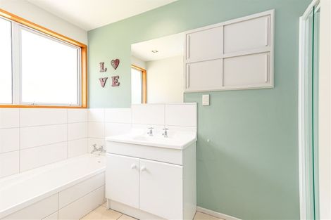 Photo of property in 11 Cascade Place, Sumner, Christchurch, 8081