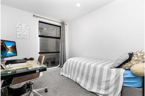 Photo of property in 123c Woodglen Road, Glen Eden, Auckland, 0602