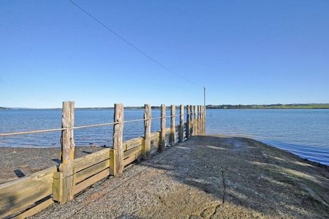 Photo of property in 61 Mclarin Road, Glenbrook, Waiuku, 2681