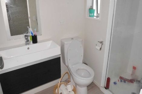 Photo of property in 11b Lyndon Street, Riccarton, Christchurch, 8011