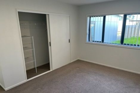 Photo of property in 9 Kapuarangi Lane, Papakura, 2110