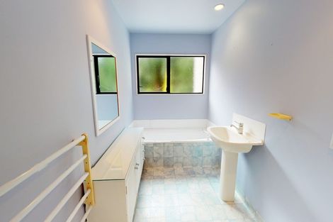 Photo of property in 65 Nevay Road, Miramar, Wellington, 6022