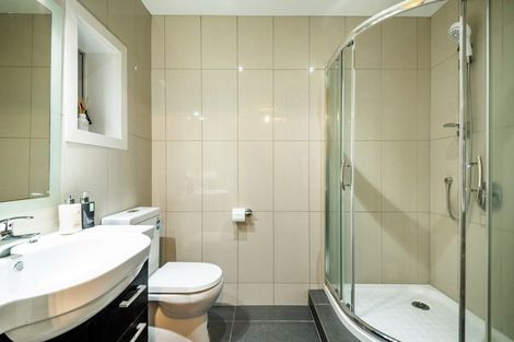 Photo of property in 2 Betsland Crescent, Hillcrest, Auckland, 0627