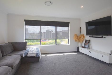 Photo of property in 1 Fetter Lane, Paerata, 2124