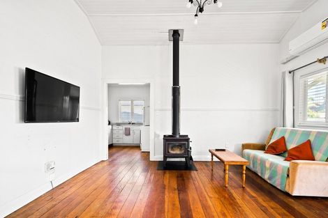 Photo of property in 86 Hatea Drive, Regent, Whangarei, 0112