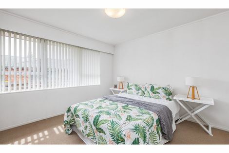 Photo of property in 1b South Pacific Place, Henderson, Auckland, 0612