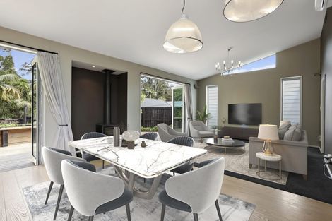 Photo of property in 5 Jays Road, Titirangi, Auckland, 0604