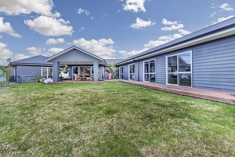 Photo of property in 30 Whakatomo Place, Havelock North, 4130