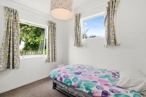 Photo of property in 9 Rewarewa Street, Owhata, Rotorua, 3010