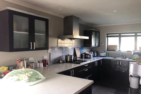 Photo of property in 141 Fernhill Way, Oteha, Auckland, 0632