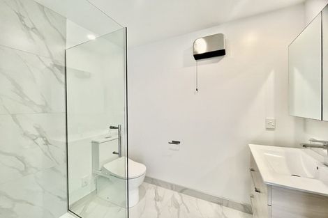 Photo of property in 4/7 Matata Place, Dallington, Christchurch, 8061