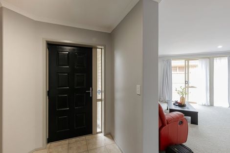 Photo of property in 81 Mount View Road, Melville, Hamilton, 3206