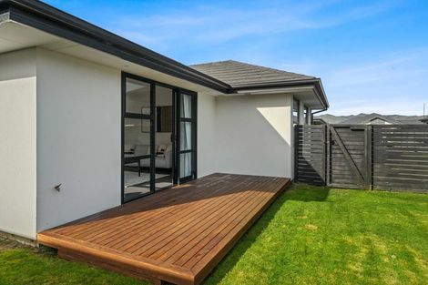 Photo of property in 18 Maka Lane, Halswell, Christchurch, 8025