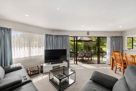 Photo of property in 28 Kentucky Way, Awapuni, Palmerston North, 4412